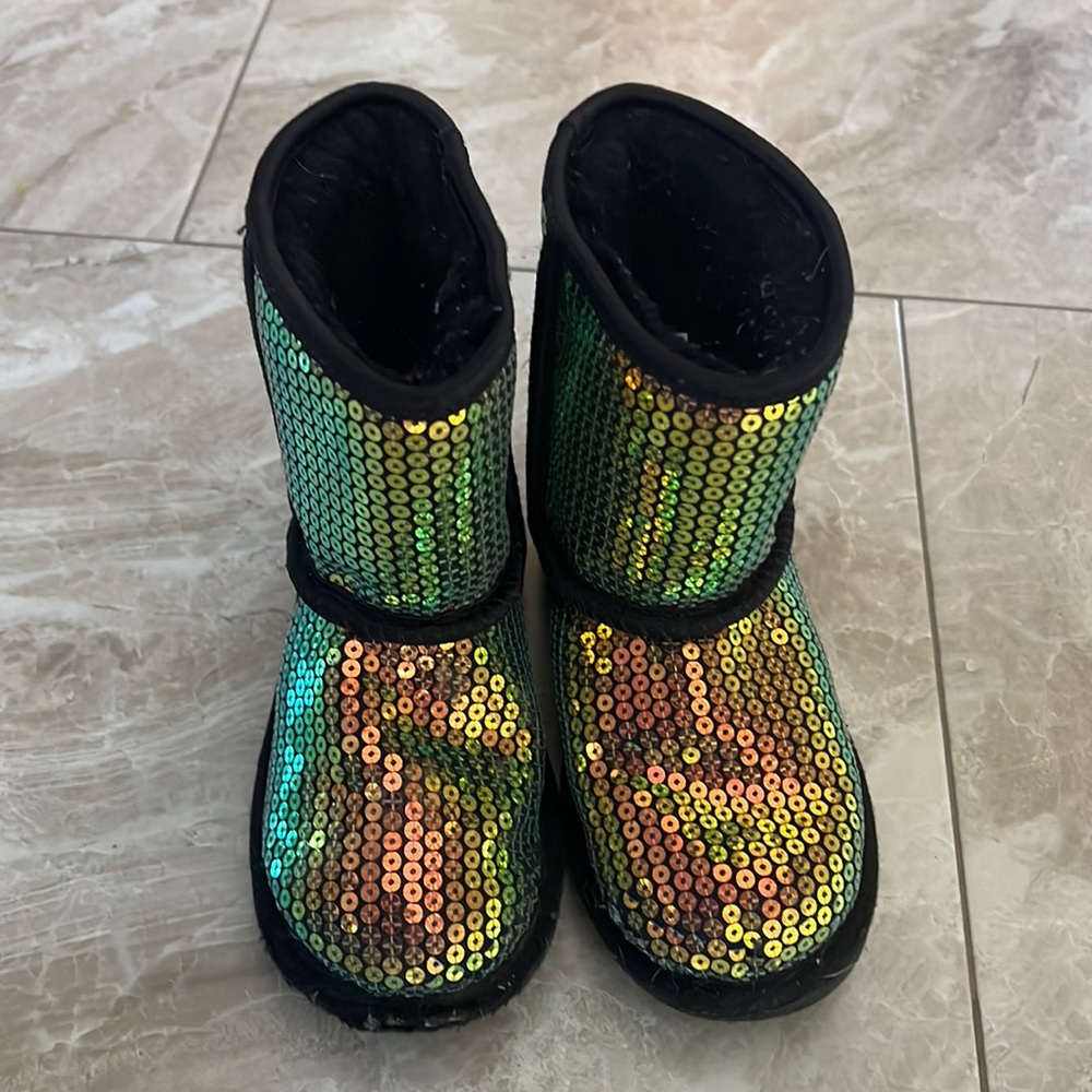 Sparkle Uggs